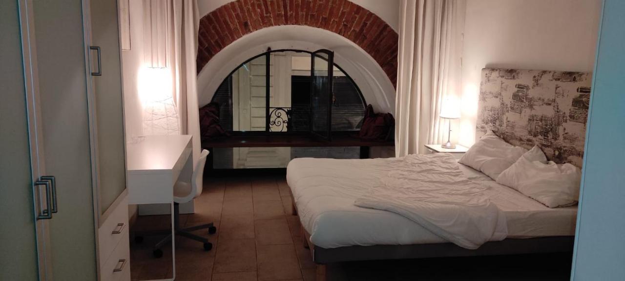 Gasthuis Top Position In Florence